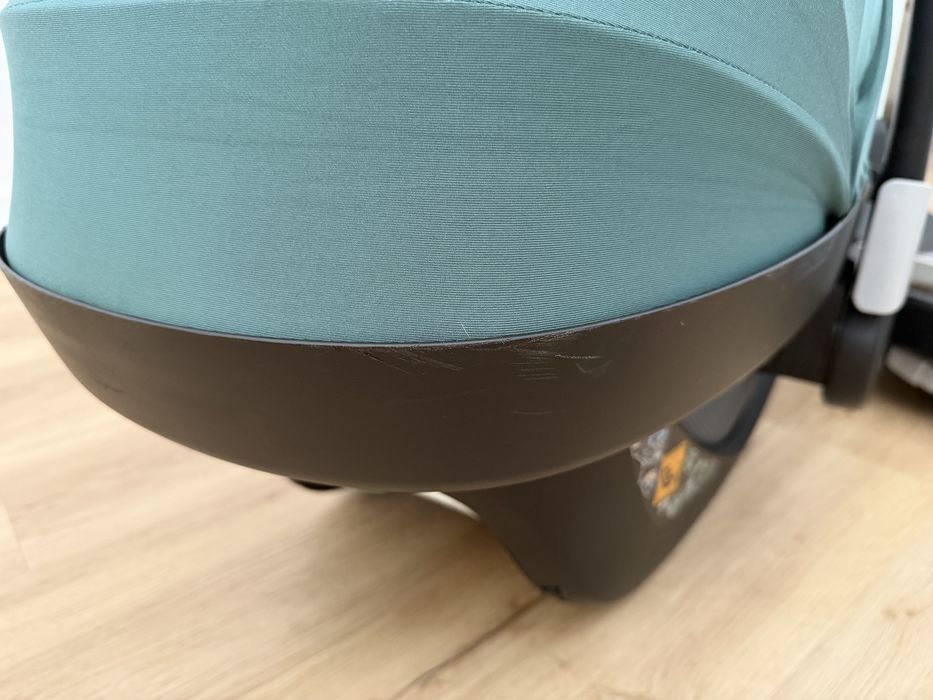 Maxi-Cosi Pebble 360º 0+ Essential Green + isofix