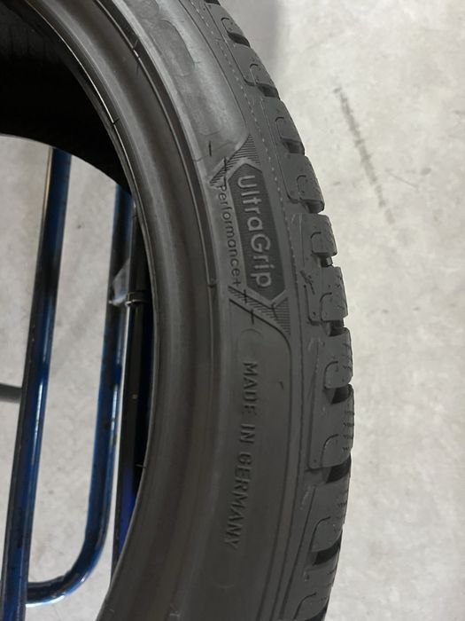 225/40/19 R19 Goodyear Ultra Grip Perfomance+ 4шт зима