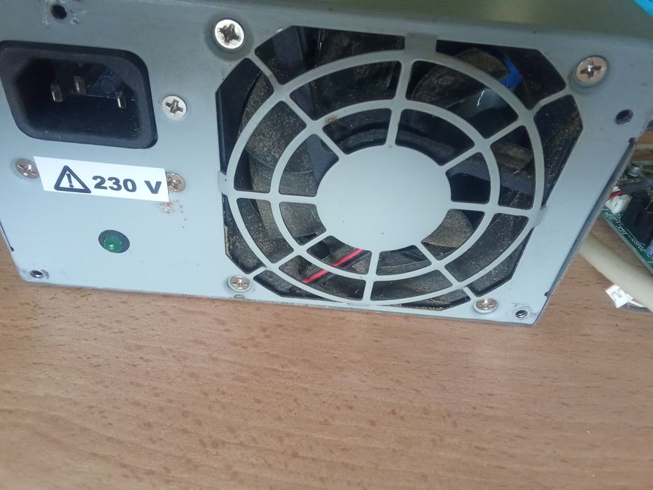 Computer Components 1444558685819392002