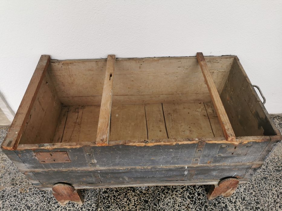 Arca/Baú Antigo p/Recuperar (Século XIX)