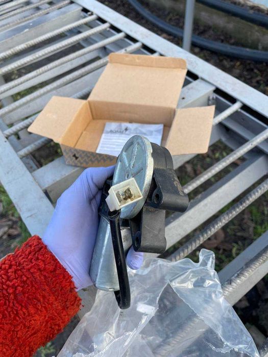 Мотор склопідіймача правий (КВАДРАТ) ВАЗ 2109,2110,2112,2113,2114,2115