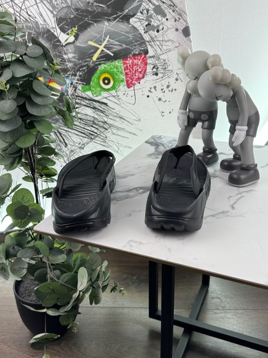 Нові тапочки шльопки Hoka Ora Recovery 45 розмір Е12004