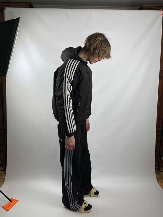 5-Lines Puffer Jacket | 5-Полосная Пуховик Adidas Balenciaga Racer