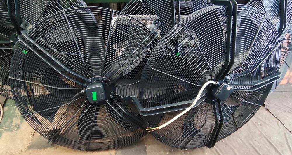 Ventiladores / Extratores industriais trifásicos