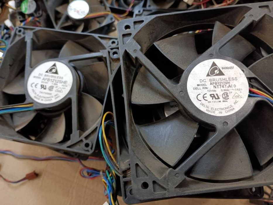 Кулер 12В 40 50 60 70 80 92 120 мм 12V  2-3-4 pin потужний серверний Delta AVC вентилятор