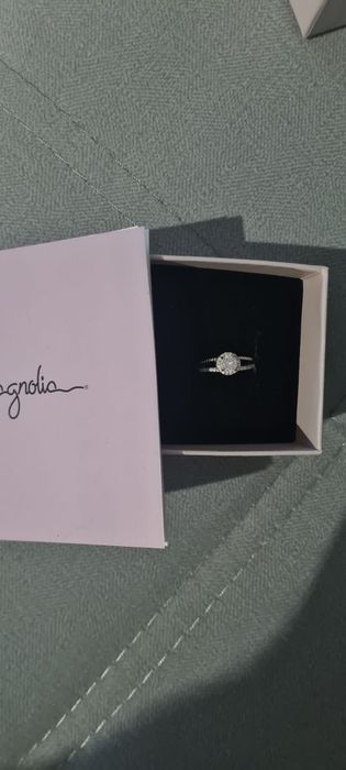 Anel Magnolia tamanho 13