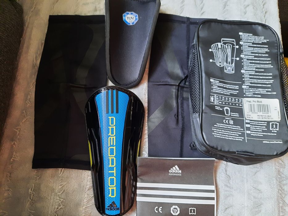 Ochraniacze Adidas Predator Pro Mold