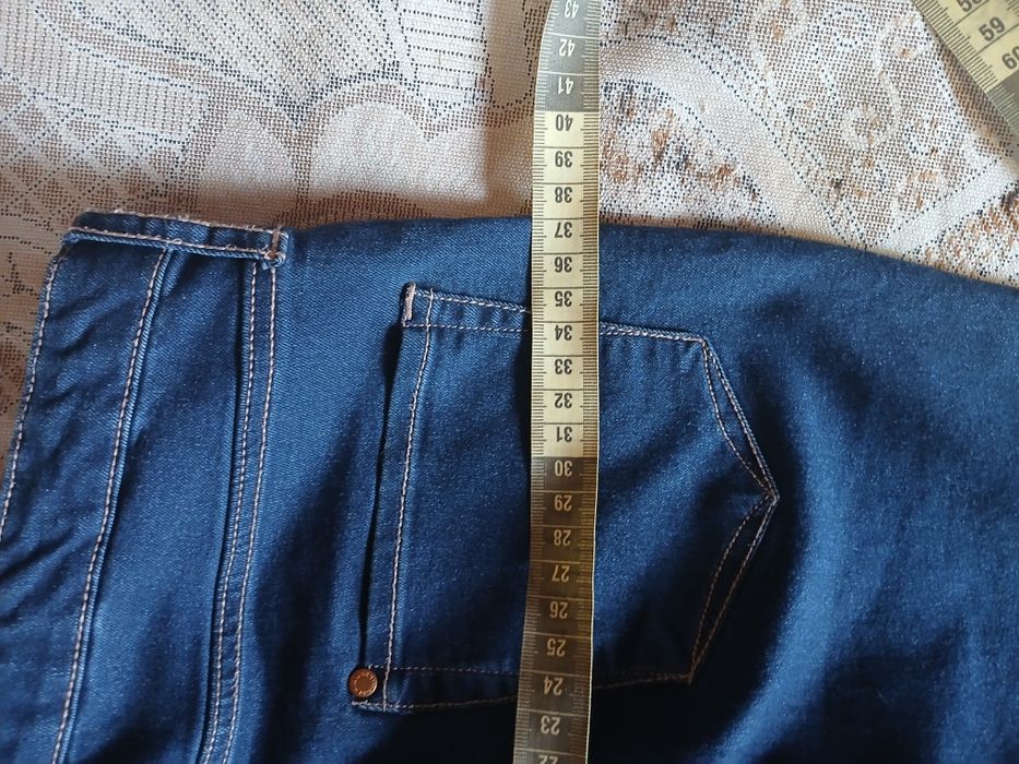 Нові класичні джинси на хлопчика