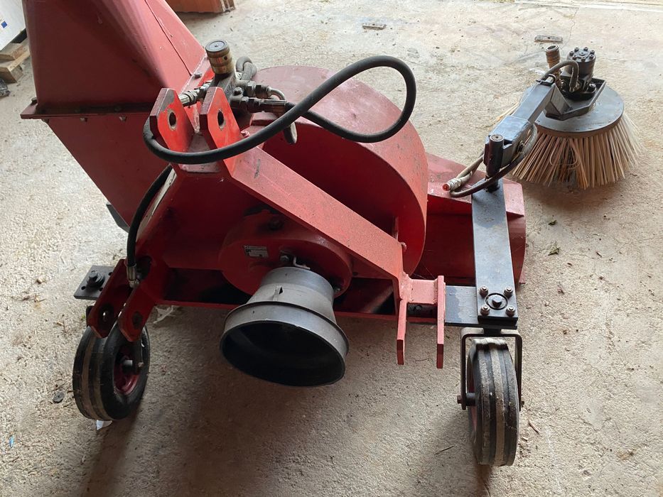 Aspirador soprador trator