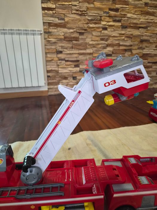 Patrulha Pata Ultimate Rescue Fire Truck — Marshall