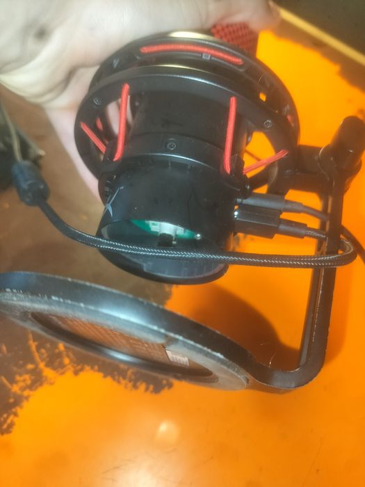 Hyperx quadcast  БВ ( опис )