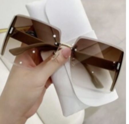 Okulary przecwsłoneczne kwadratowe,cieniowane