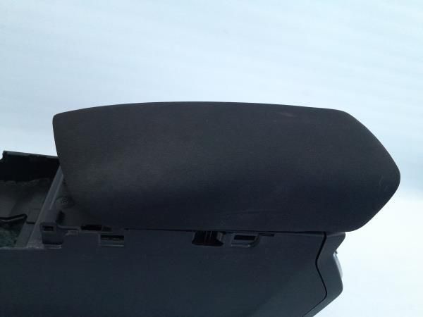 Consola central RENAULT Megane IV (B9A/M_)