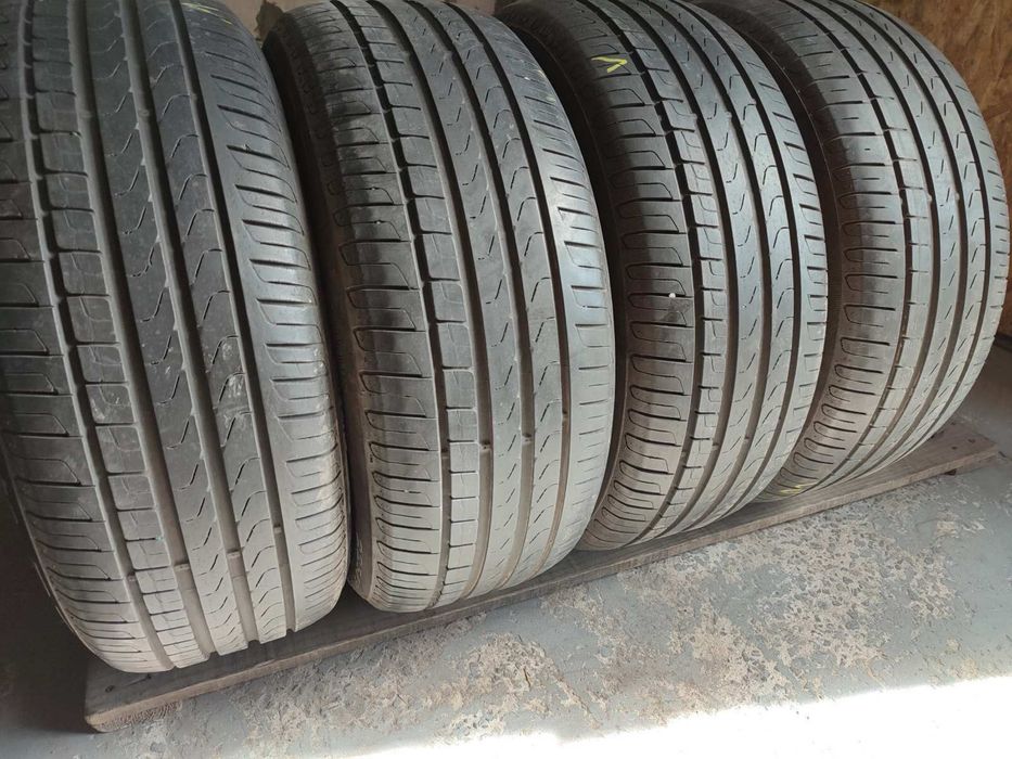 R17 225/50 Pirelli Cinturato P7 шини літні комлект