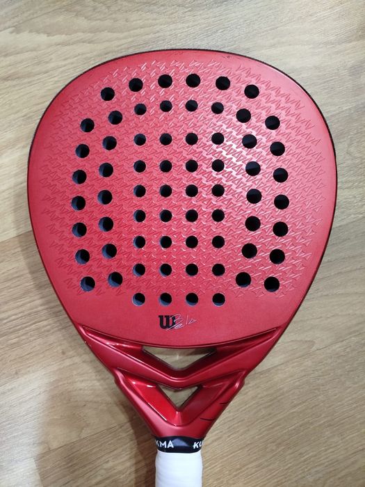 Raquete Wilson Bela Pro - como nova