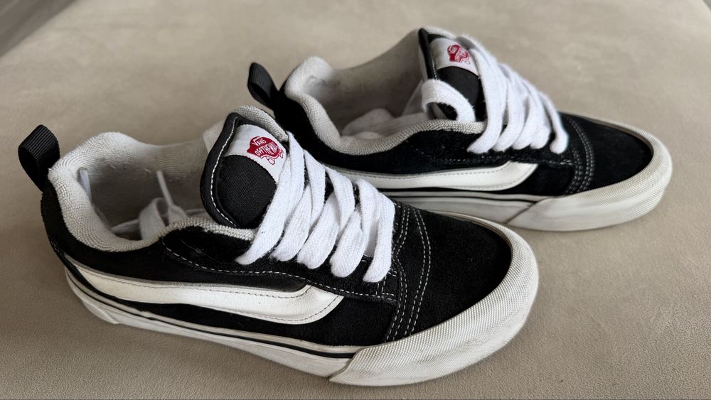 Vans Knu Skool unisex 36.5 obuwie deskorolkowe