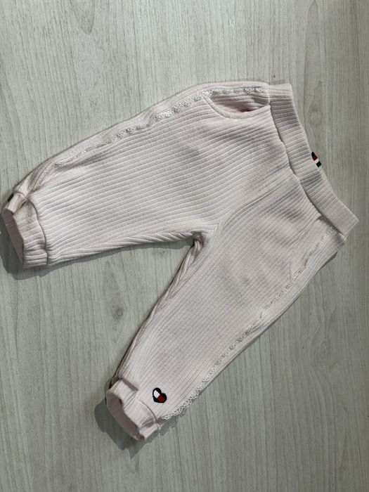 Костюм на дівчинку Tommy Hilfiger оригінал 6-9 місяців