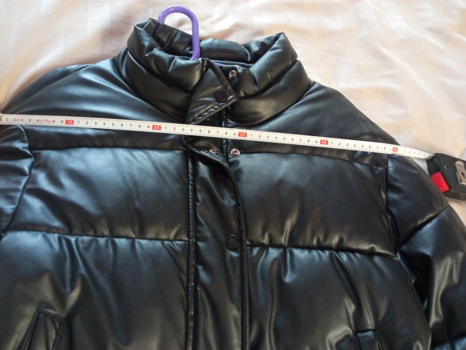 Куртка женская черная