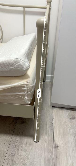 Łóżko + materac i poduszka ortopedyczne Wellpur - super stan!