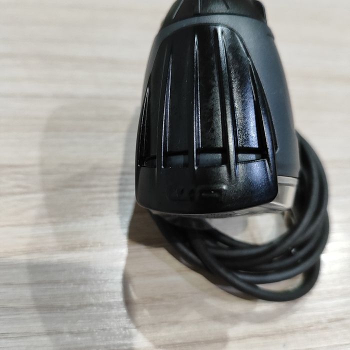 Lampa rowerowa LUMOTEC IQ
