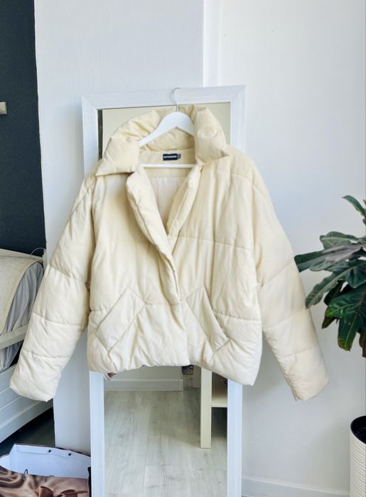Куртка пуфер жіноча світло бежевого кольору розмір XL