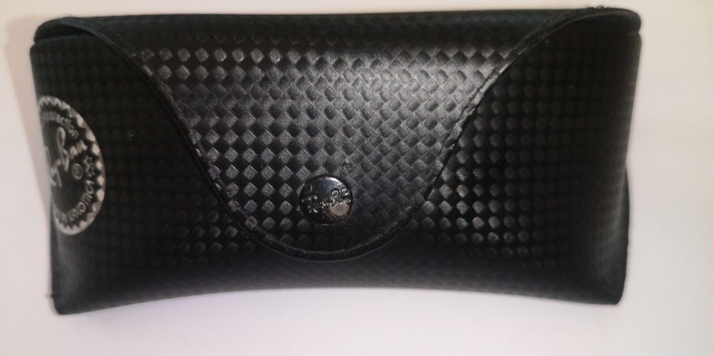 Оригинальный чехол ray ban