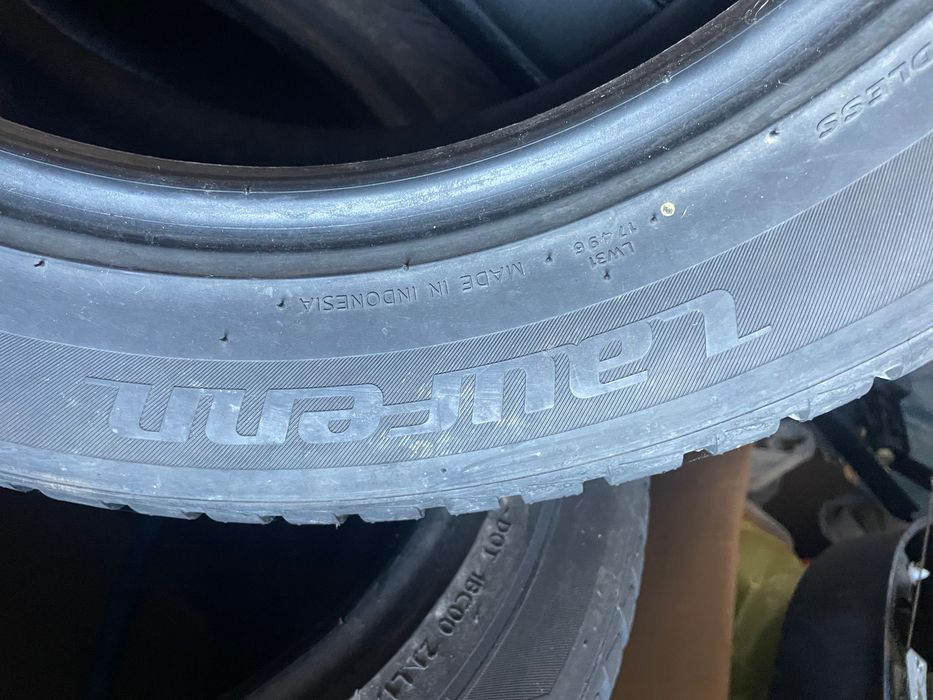 Zimowe 225/55/18 komplet 4 szt , bieżnik ok 7 mm