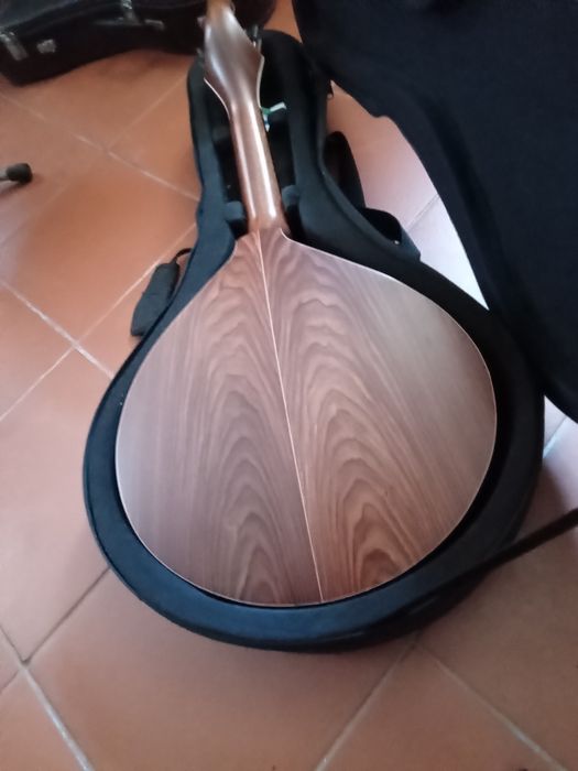 Guitarra Portuguesa