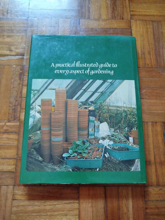 The Complete Gardener - Brian Walkden