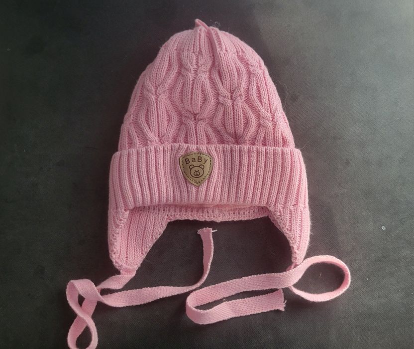 Шапки на дівчинку 40-42