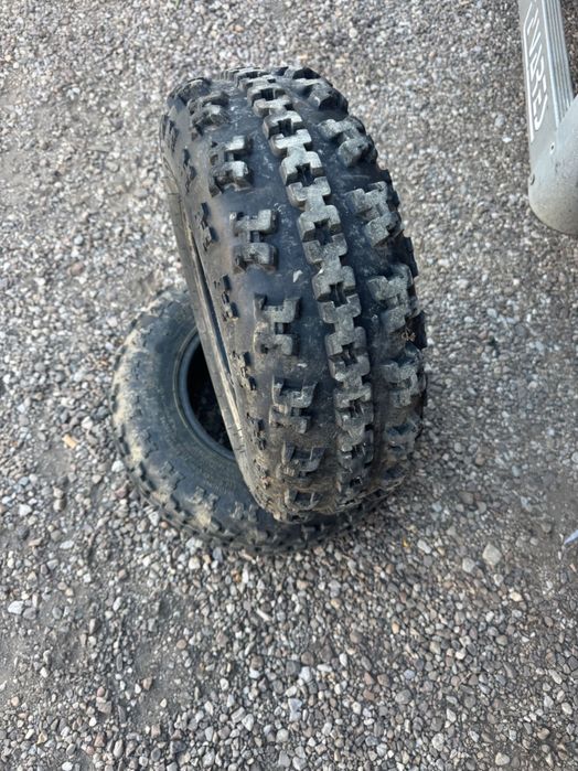 Pneus frente moto 4
