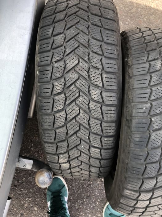 O Opony zimowe do sprzedania