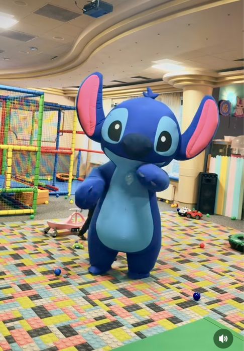 Dmuchańce dmuchaniec zjeżdżalnia dmuchana Stitch