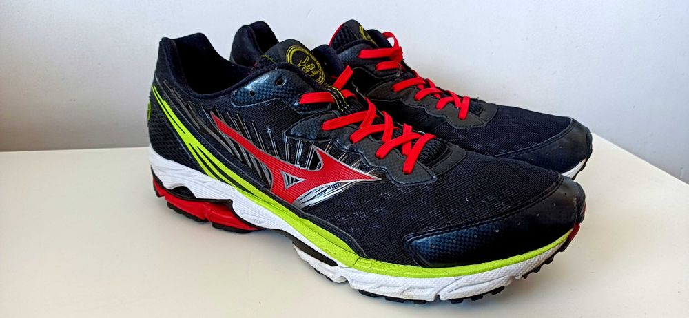 Mizuno Wave Rider 16 guma weglowa X10 tanio 89 zł