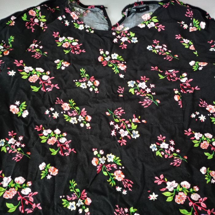 Sprzedam fajną bluzeczkę S