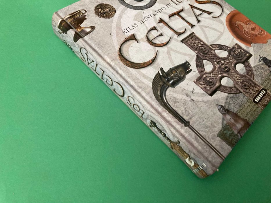 Livro Atlas Ilustrado de Los Celtas Dos Celtas Em Espanhol