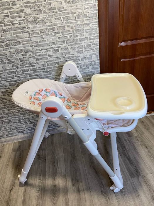 Стільчик для годування El camino