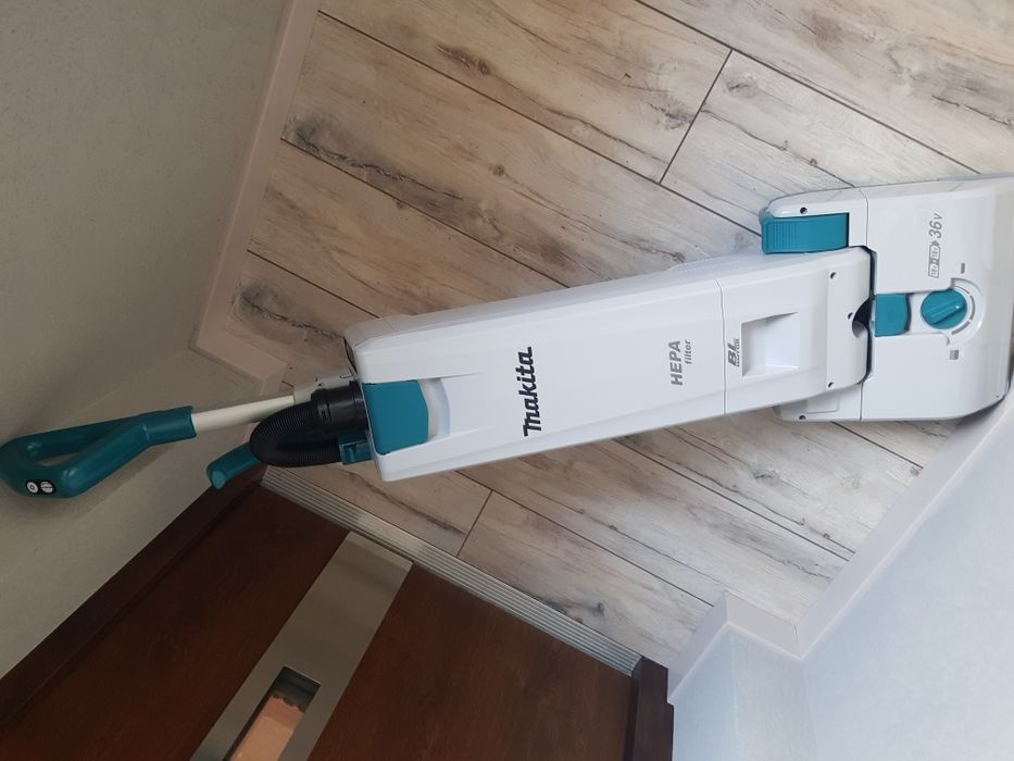 Odkurzacz Makita DVC560
