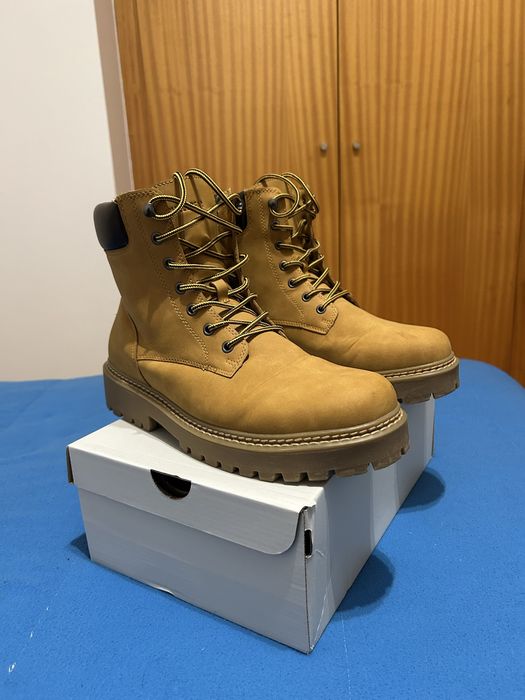 Botas Pull&Bear estilo Timberland – Tamanho 44