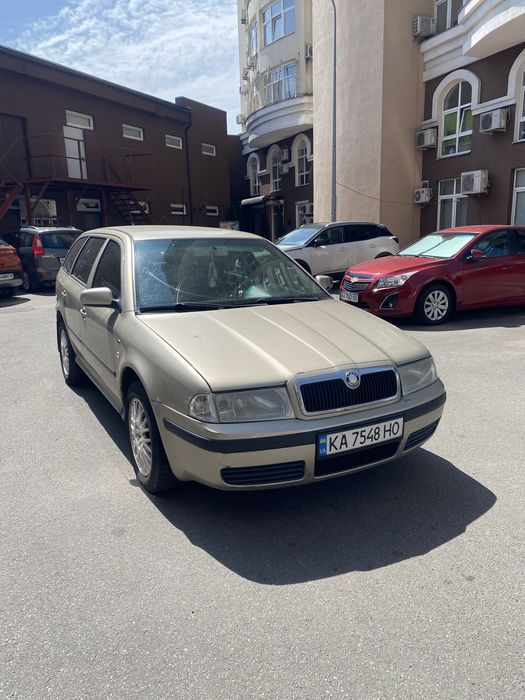 Skoda Octavia Tour 1,6 MPI