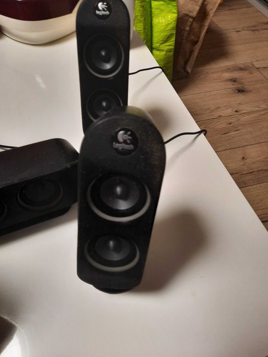 super kwadrofoniczny zestaw głośnikowy Logitech 4+1