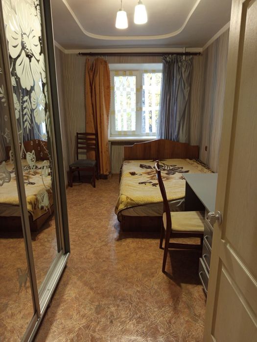 Сдается 3к по Космонавтов 30 на 2 этаже