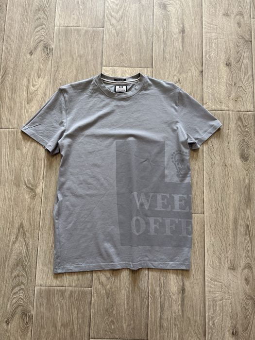 Потужна футболка weekend offender