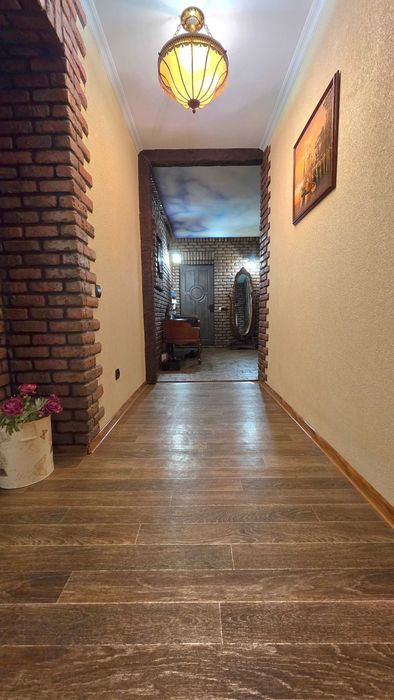 КЛАСИЧНА 3 кім кв в ІТАЛІЙСЬКОМУ стилі. Працюємо по Держпрограмі.