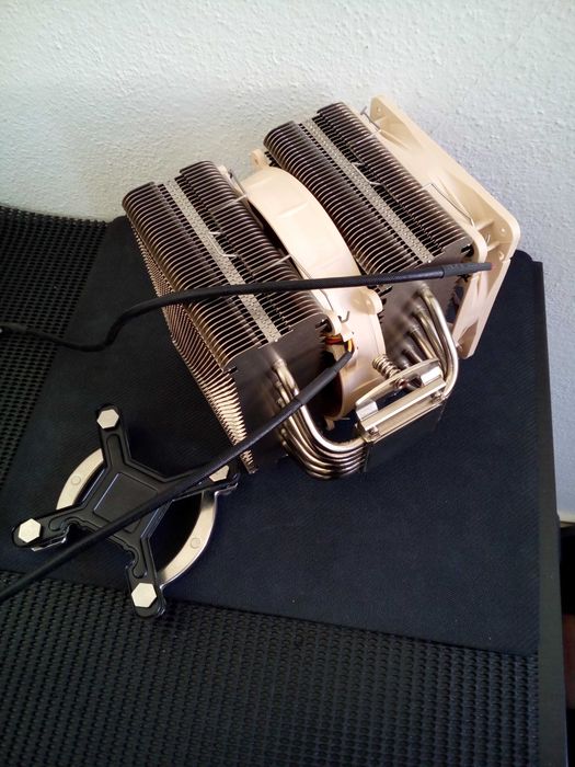 Dissipador para CPU Noctua NH-D14