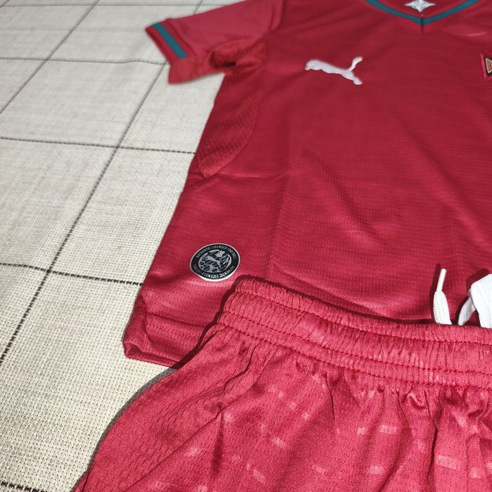 Equipamento Portugal Criança 8 anos