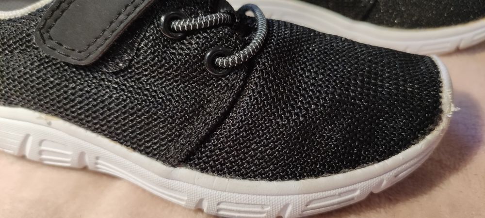 Kapcie 27 H&M Sneacersy 27 kapcie 27