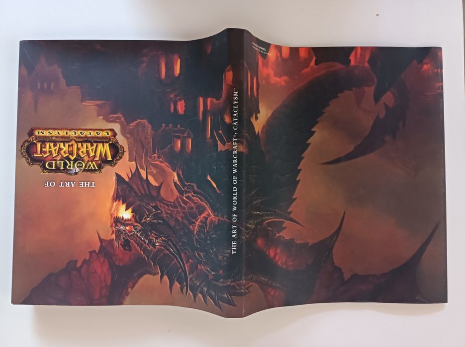 World of Warcraft Cataclysm: Artbook and Soundtrack CD64409332362243122