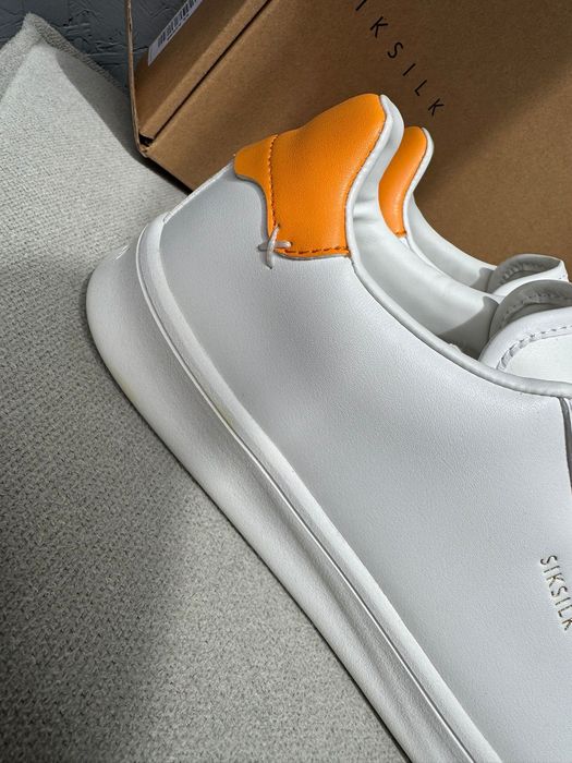 Nowe trampki sneakersy damskie SIKSILK białe pomarańczowe 40 2/3