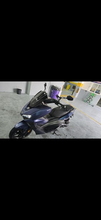 Semi nova keeway ano  2023